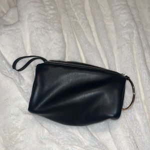 Black wristlet